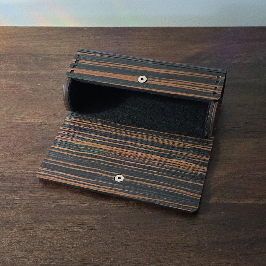 Americano Wood Glasses Case
